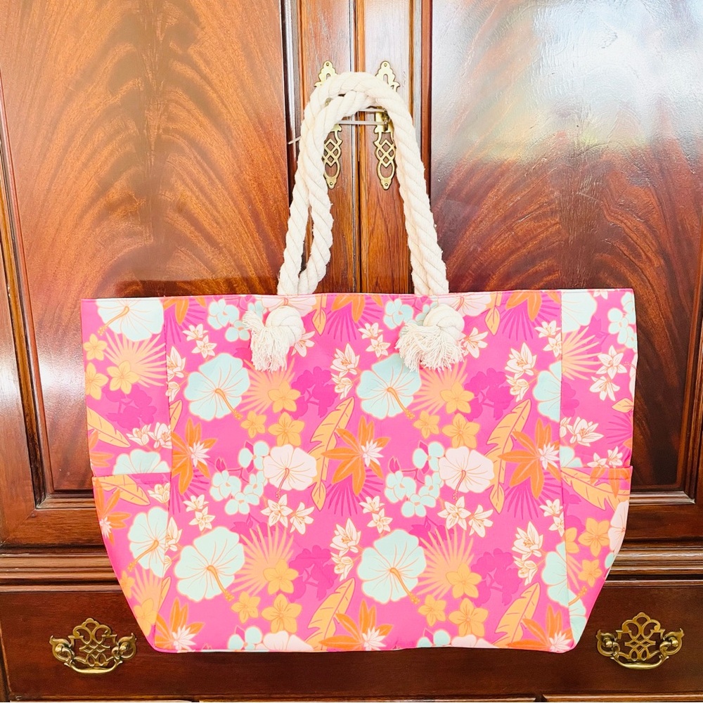 Pink Lily Sandy Sunset in Palm Party Pink Bag